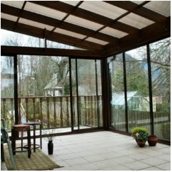 Остекление веранды на даче